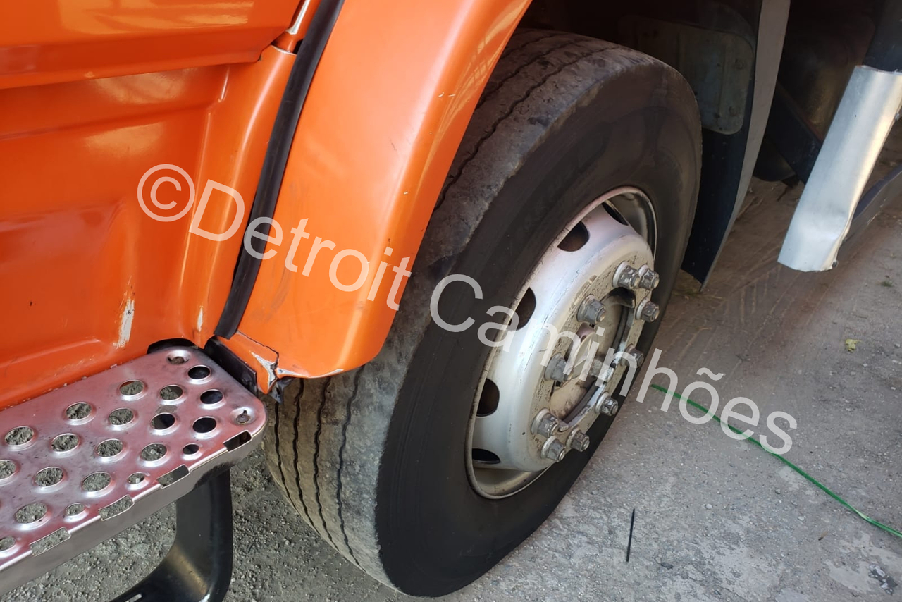 Mercedes Benz MB 1718 - 09/09 7