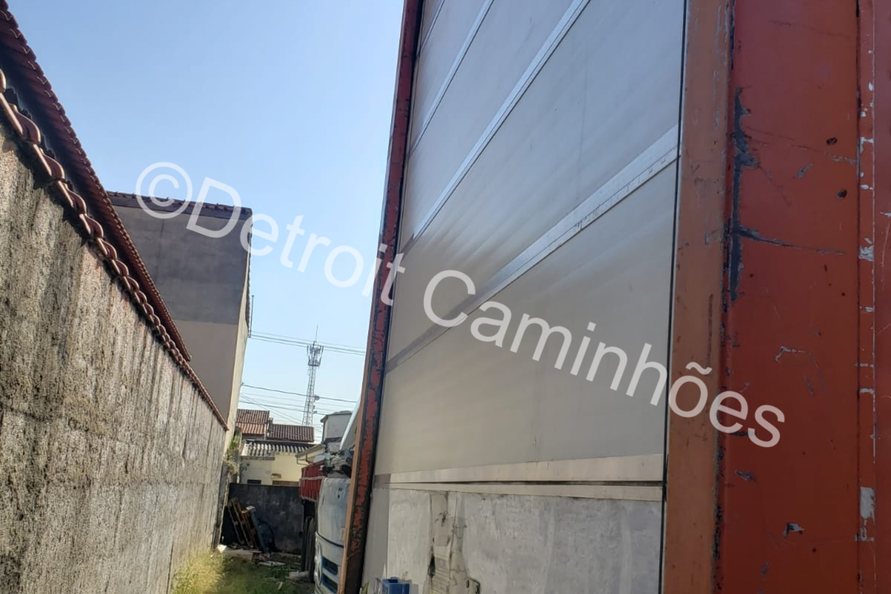 Mercedes Benz MB 1718 - 09/09 8