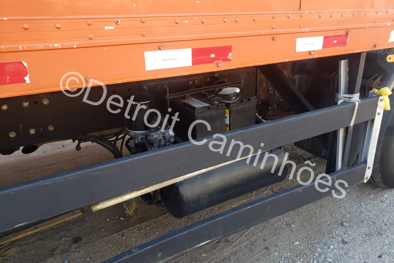 Mercedes Benz MB 1718 - 09/09 9