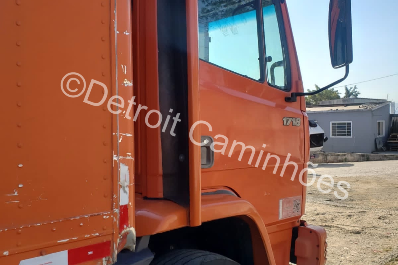 Mercedes Benz MB 1718 - 09/09 11