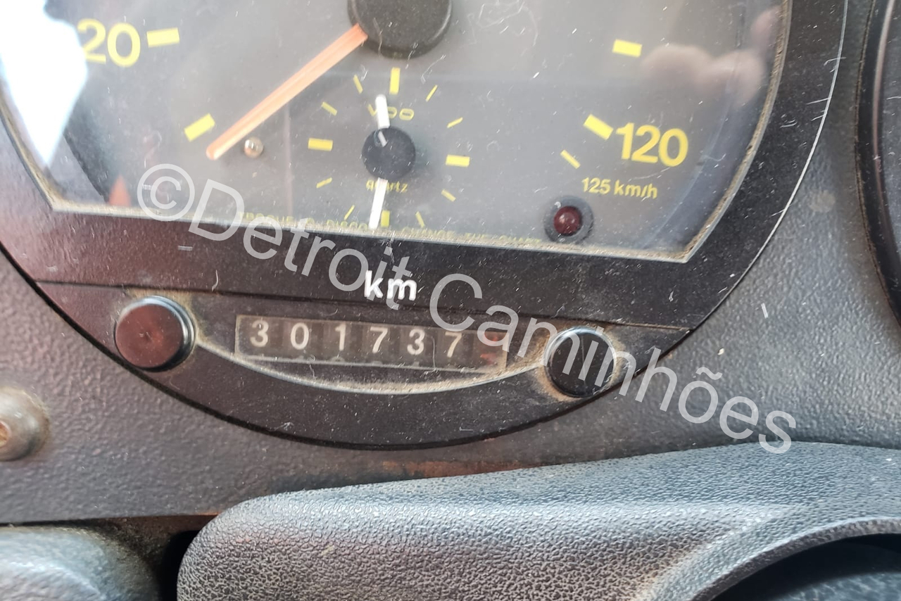 Mercedes Benz MB 1718 - 09/09 18