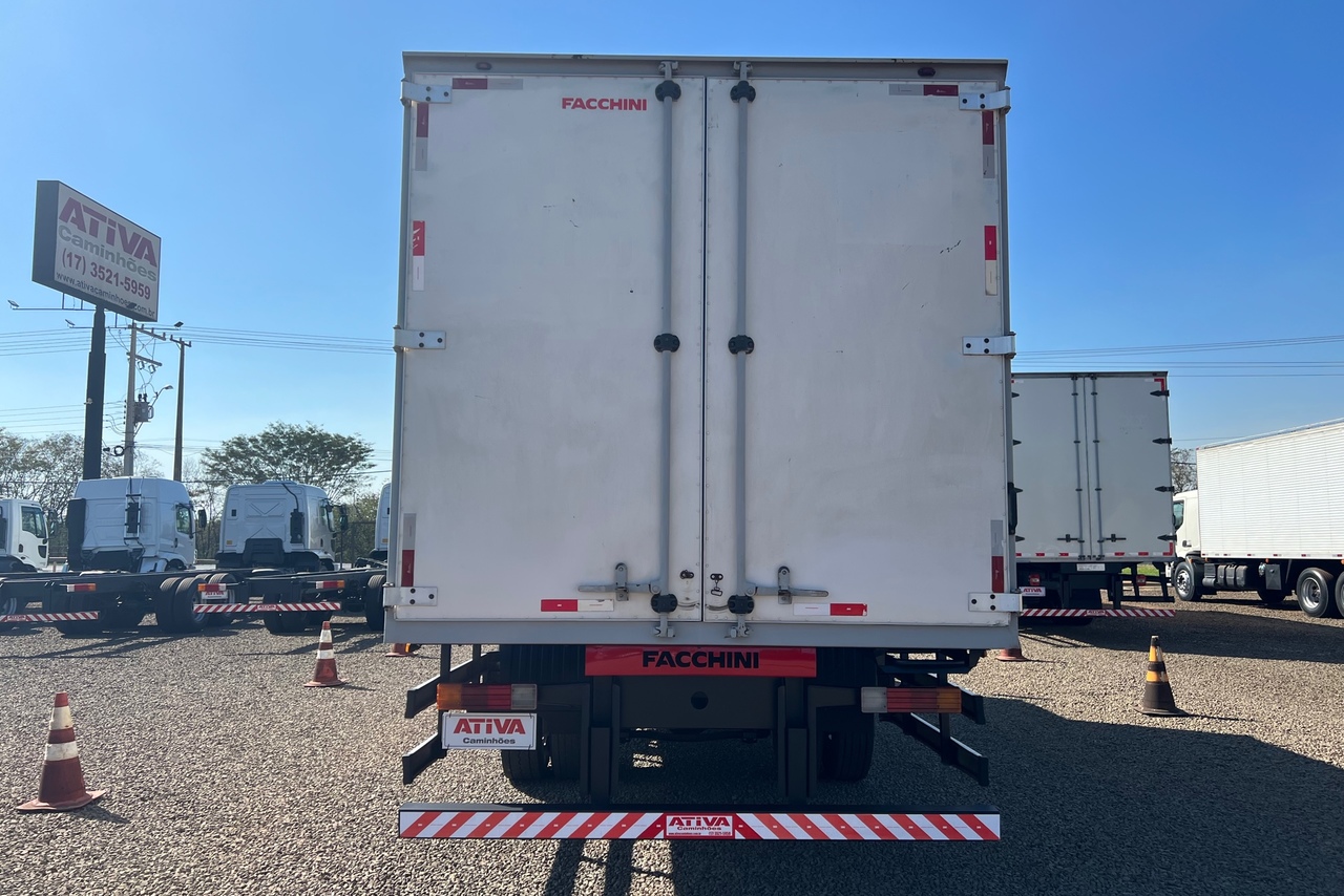 Mercedes Benz Atego 1319 - 14/14 7