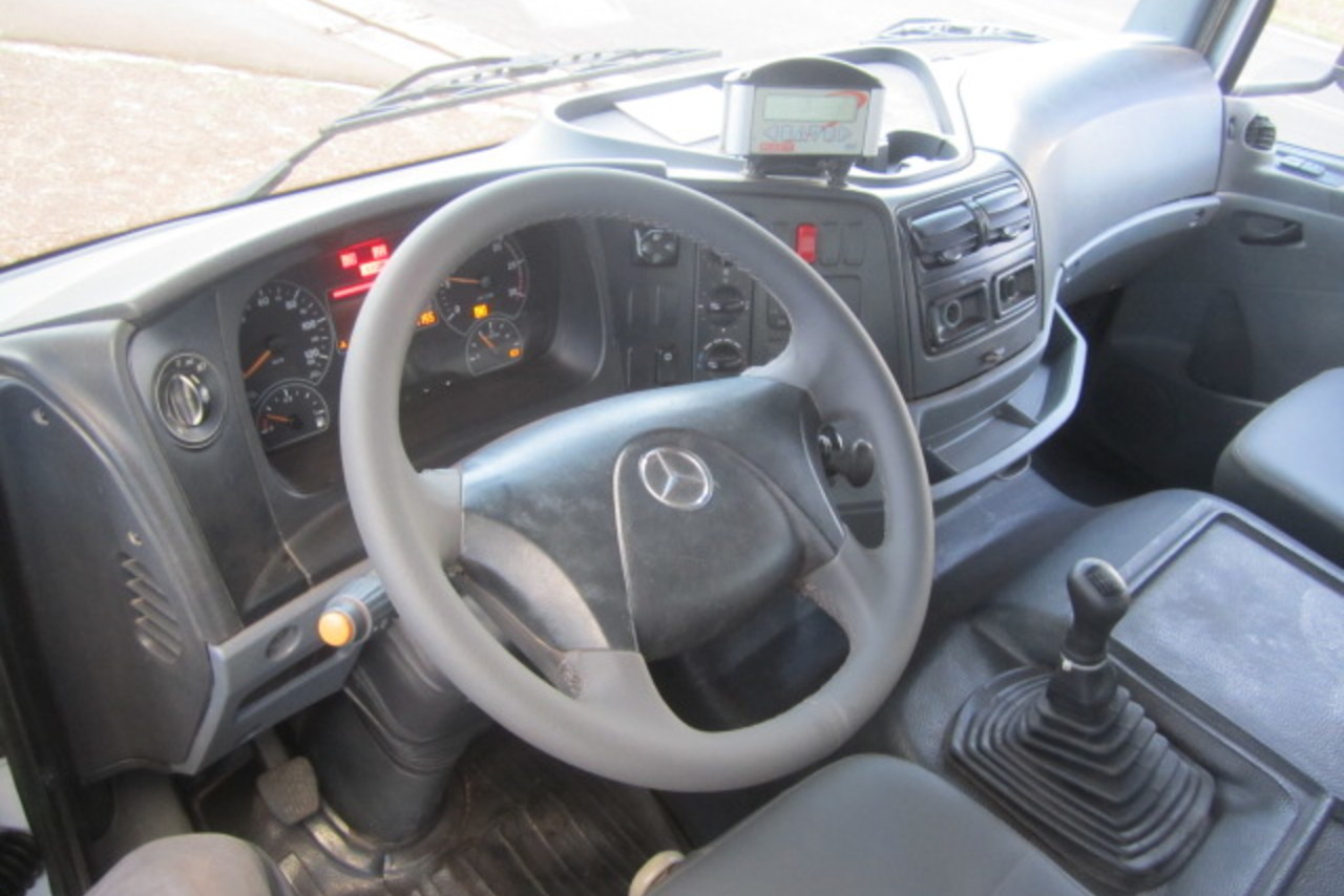 Mercedes Benz Axor 2831 - 11/11 7