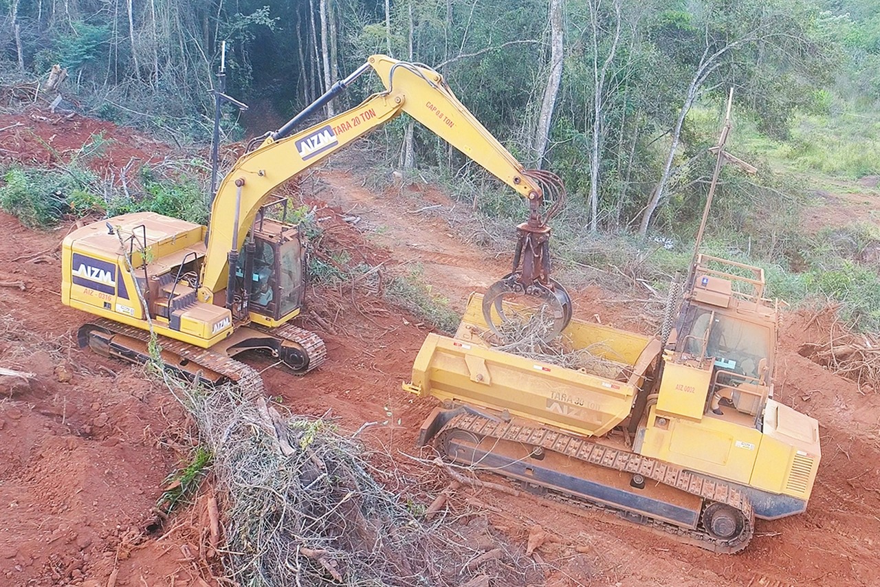 AIZM Machines Track Dumper -  4