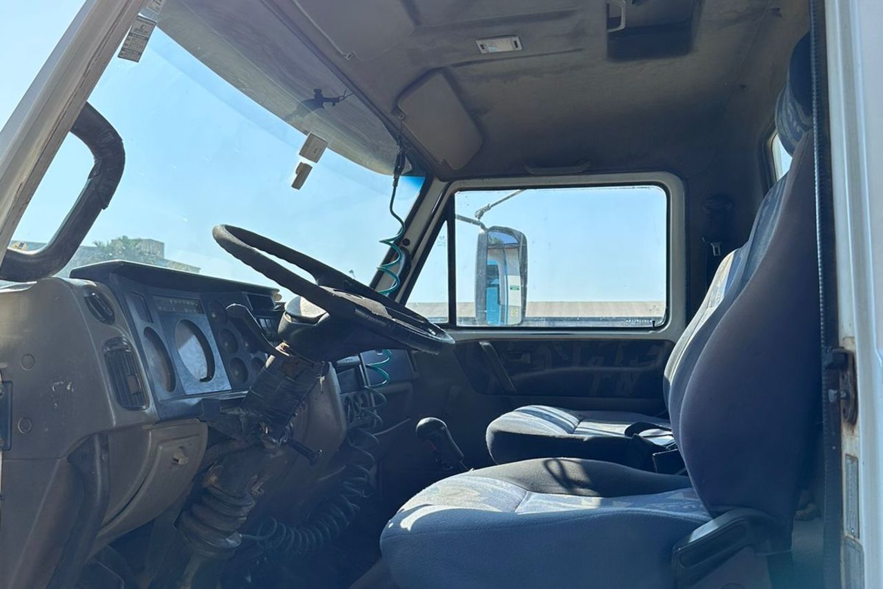 Volkswagen 15-180 E Constellation - 00/00 3