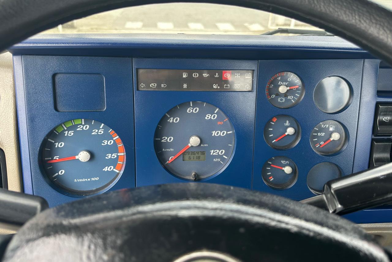 Volkswagen 23 210 - 04/05 10