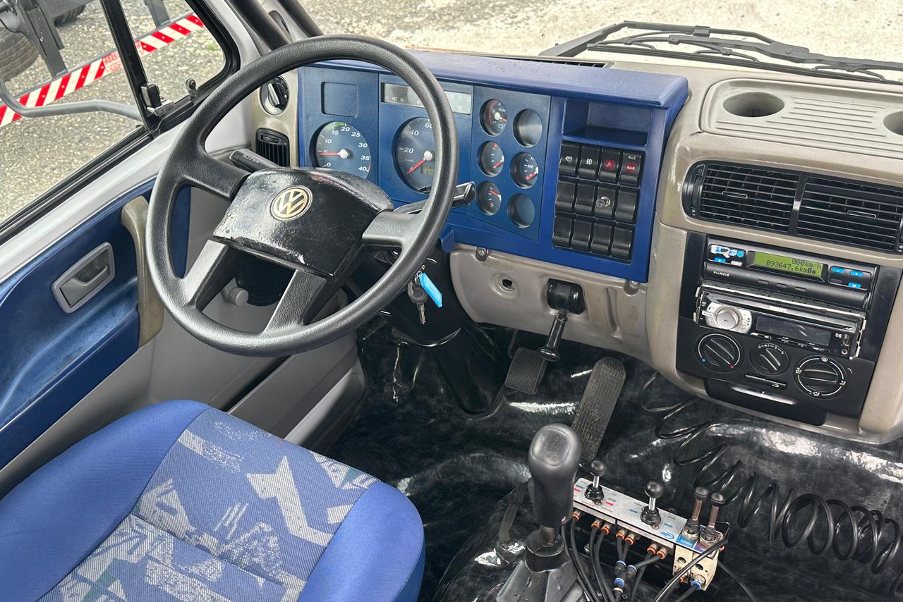 Volkswagen 23 210 - 04/05 13