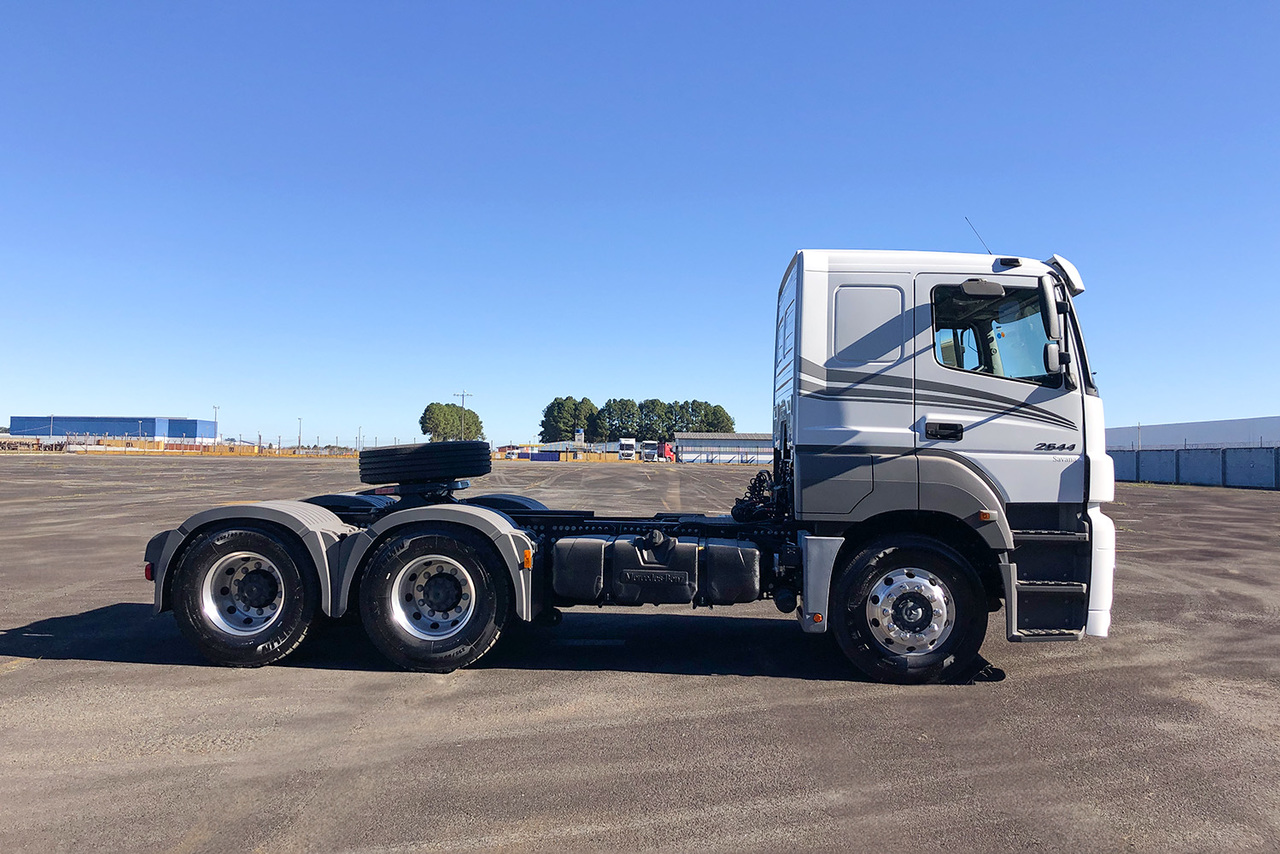 Mercedes Benz Axor 2644 - 22/22 4