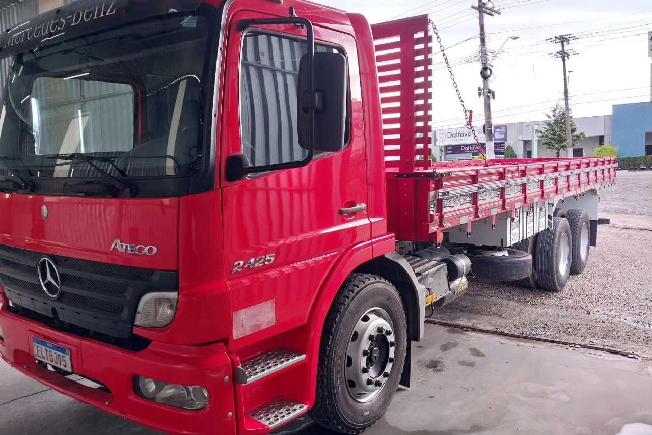 Mercedes Benz Atego 2425 - 09/09 6