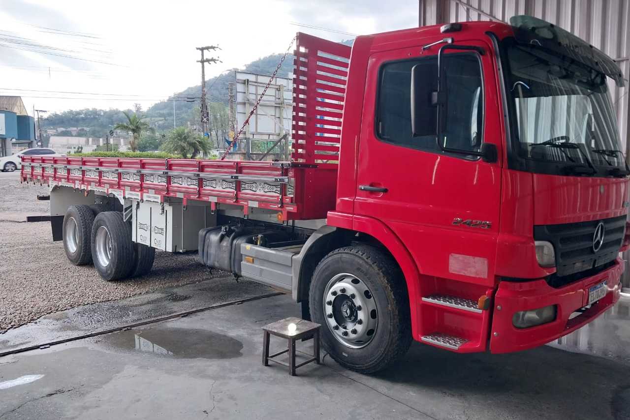 Mercedes Benz Atego 2425 - 09/09 9