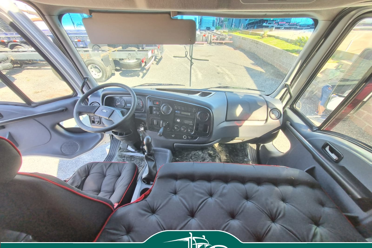 Ford Cargo2428 - 11/12 19