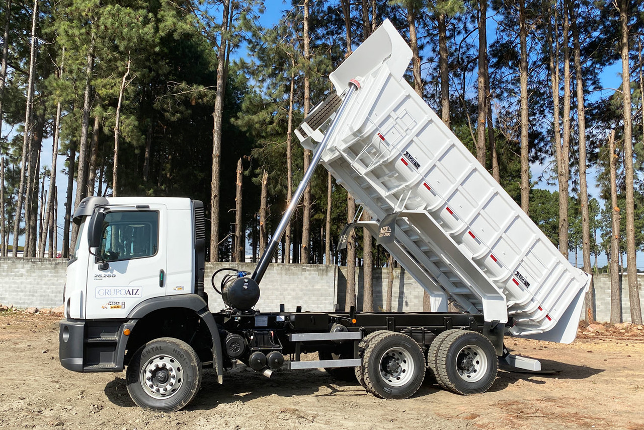 Volkswagen 26-280 Constellation 6x4 - 22/23 11