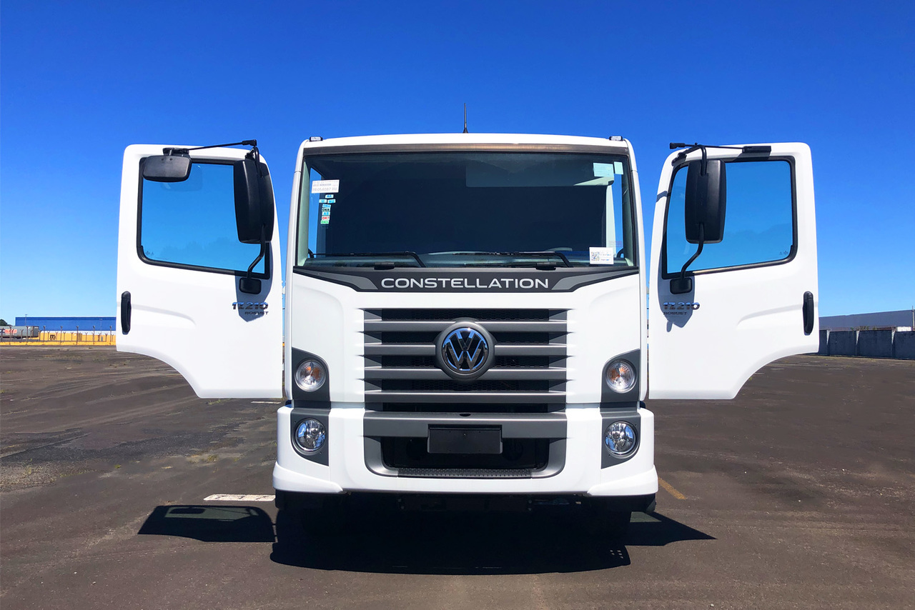 Volkswagen VW 17210 - 24/25 3