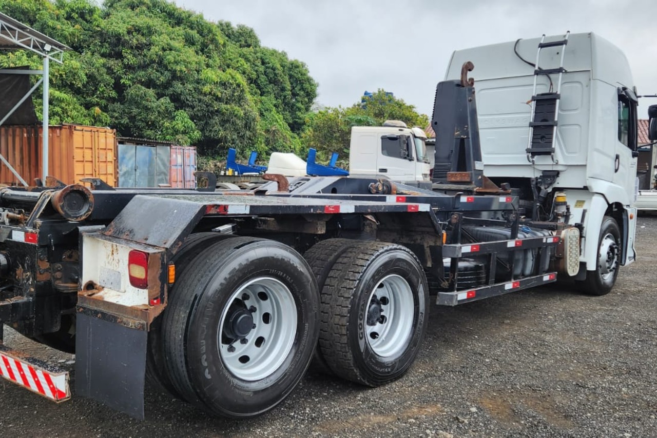 Volkswagen 24 330 - 15/16 11
