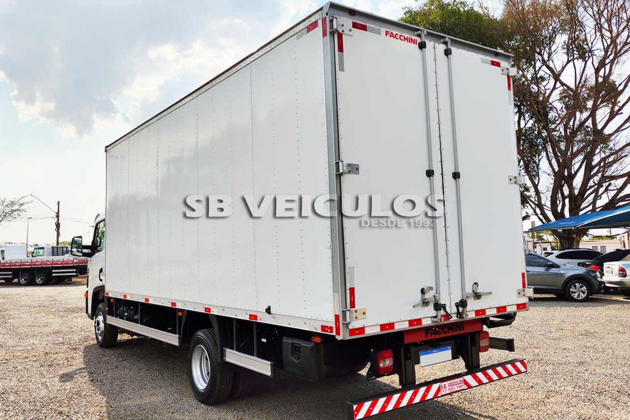 Volkswagen 11-180 Delivery  - 21/22 9