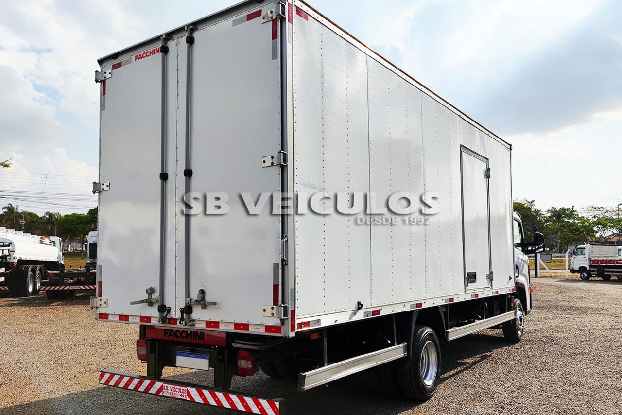 Volkswagen 11-180 Delivery  - 21/22 12