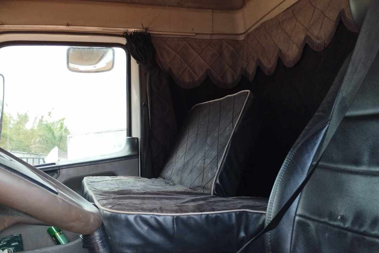 Volkswagen VW 26390 - 12/13 6