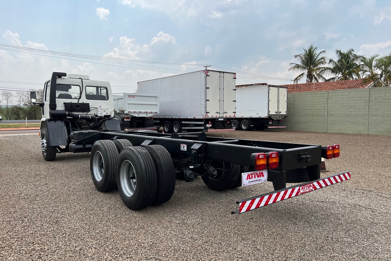 Ford Cargo1617 - 99/99 3