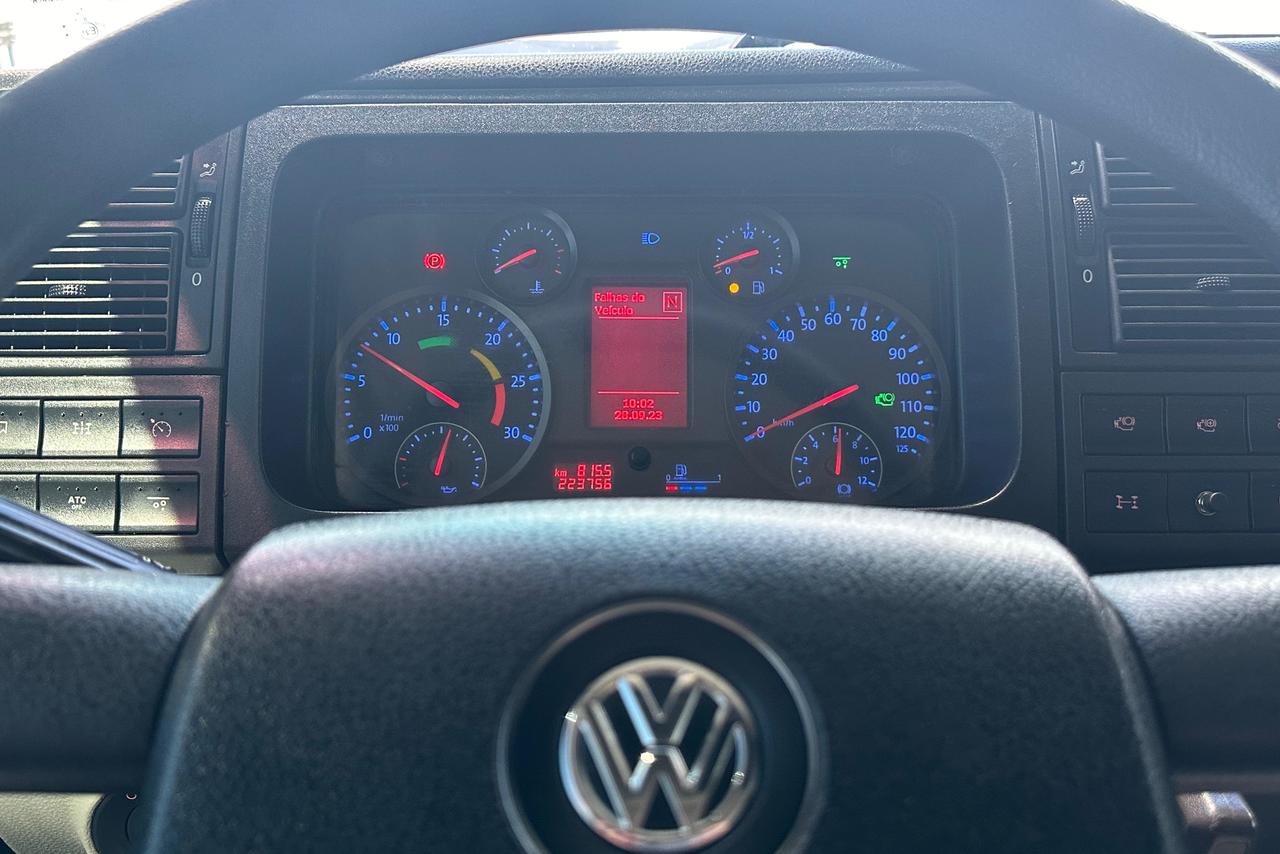 Volkswagen 25-360 6x2 Constellation - 20/21 8