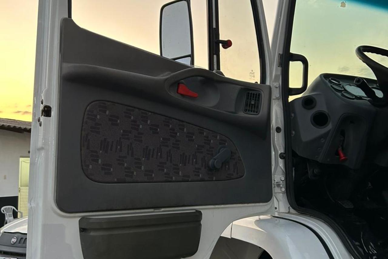 Mercedes Benz MB 1620 - 05/06 17
