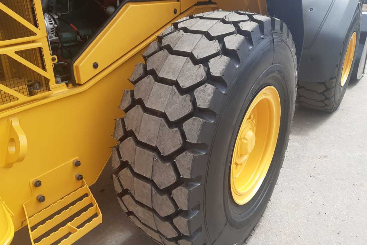 Volvo L70 F - 14/14 8