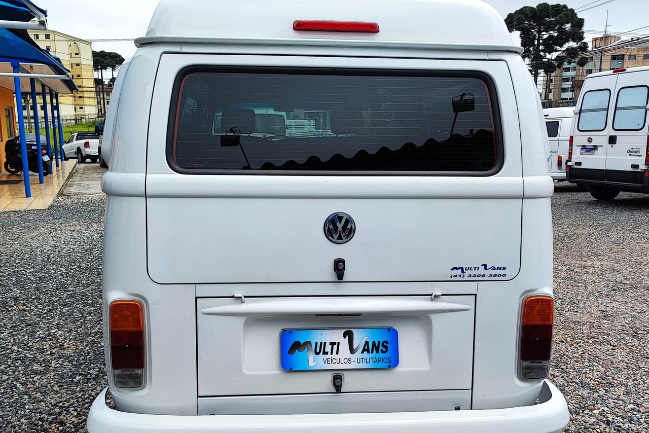 Volkswagen Kombi Standard - 12/13 13