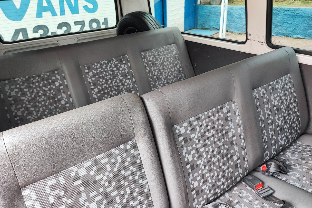 Volkswagen Kombi Standard - 12/13 19