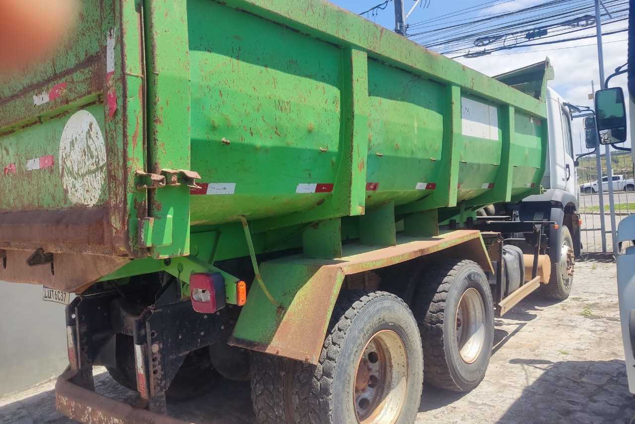 Volkswagen 26-280 Constellation 6x4 - 19/20 8