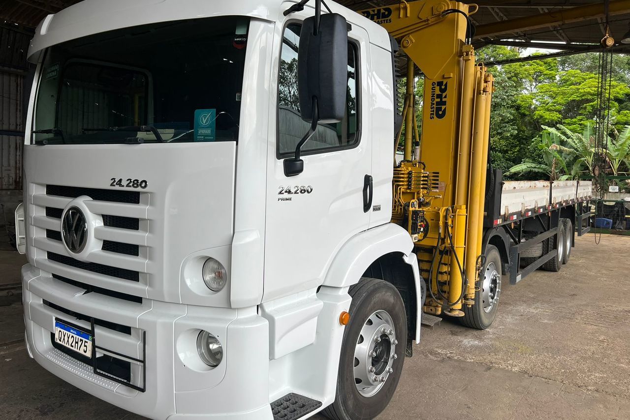Volkswagen 24-280 E Constellation 6x2 - 19/20 8