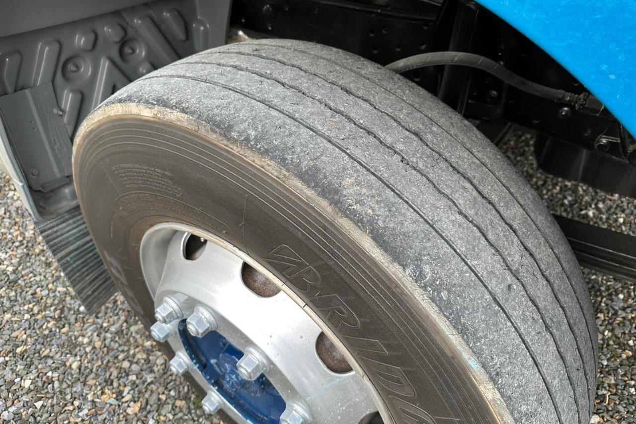 Mercedes Benz Atego 2425 - 05/05 3