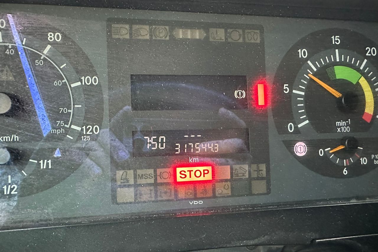 Mercedes Benz Atego 2425 - 05/05 13