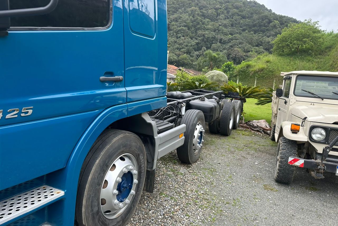 Mercedes Benz Atego 2425 - 05/05 20