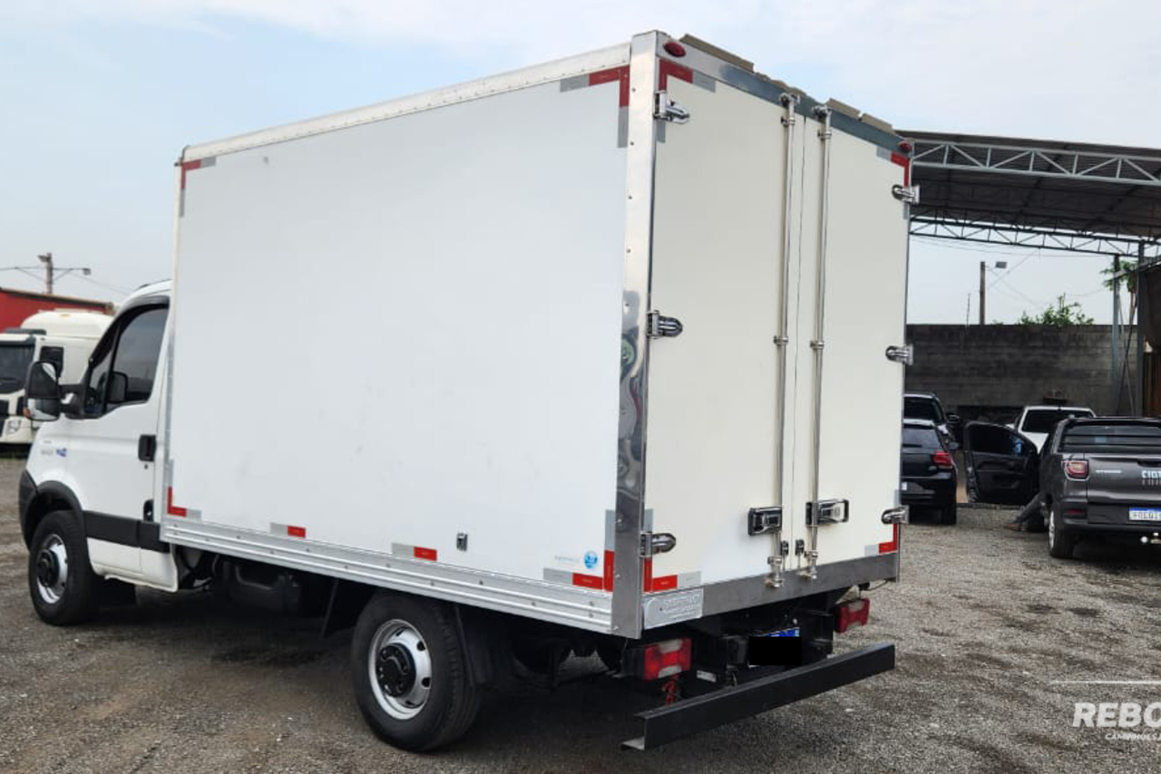 Iveco Daily Furgão 35s14 - 14/14 8