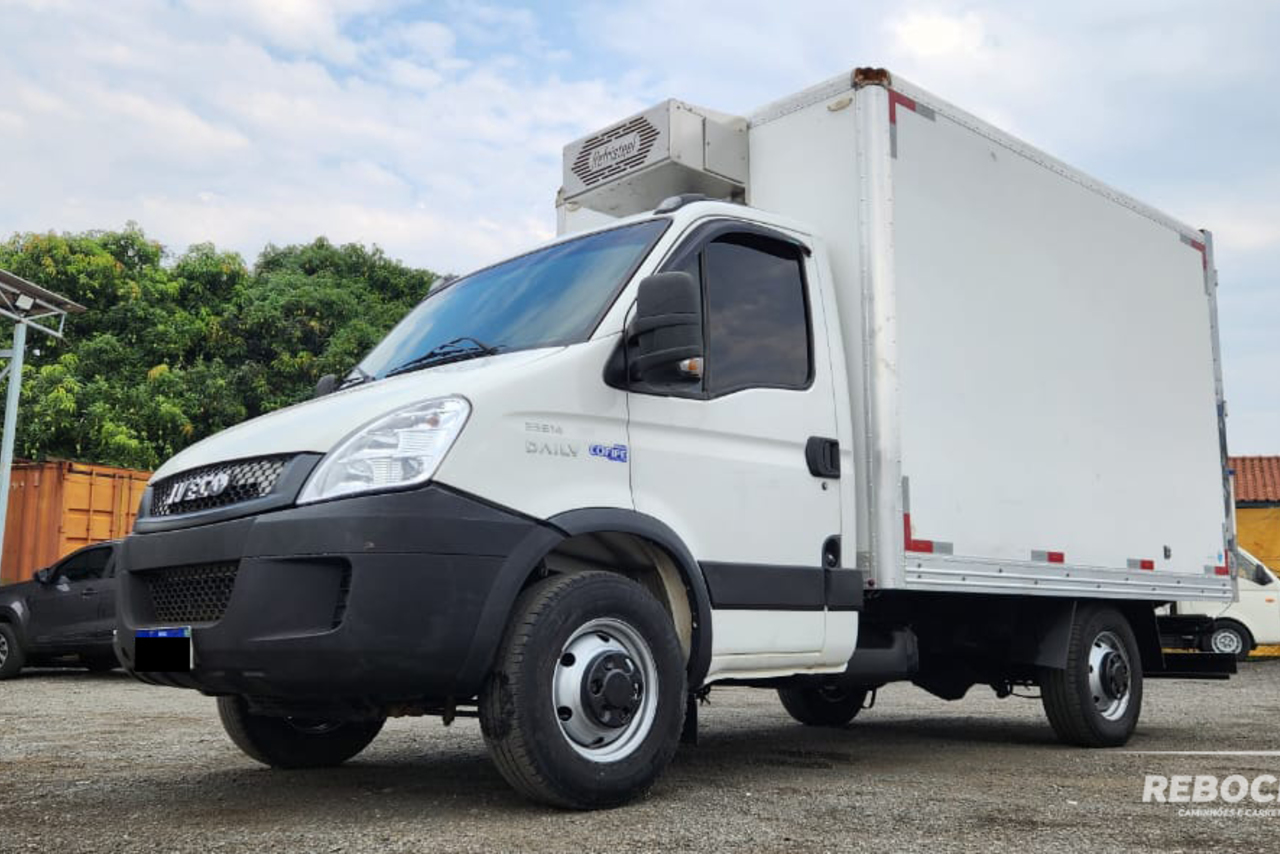 Iveco Daily Furgão 35s14 - 14/14 11