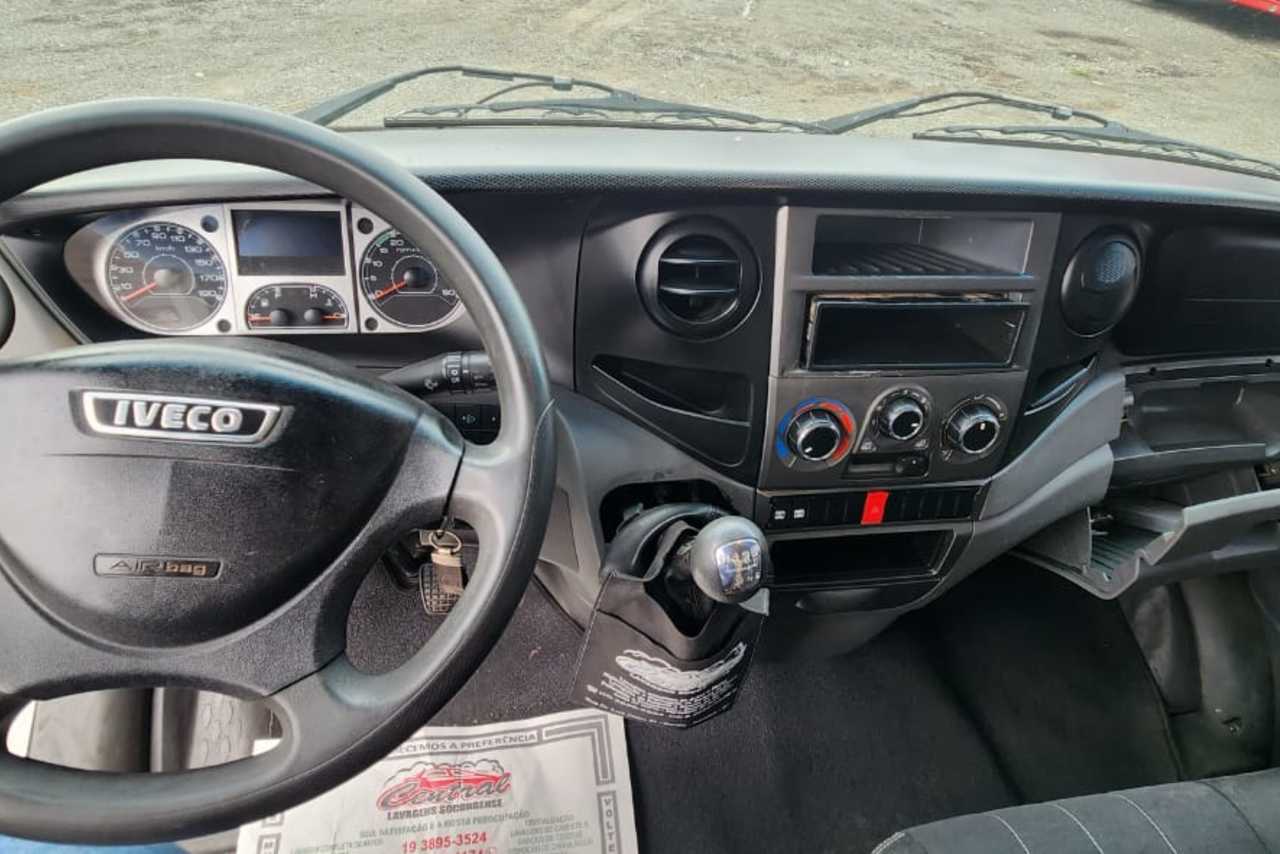 Iveco Daily Furgão 35s14 - 14/14 15