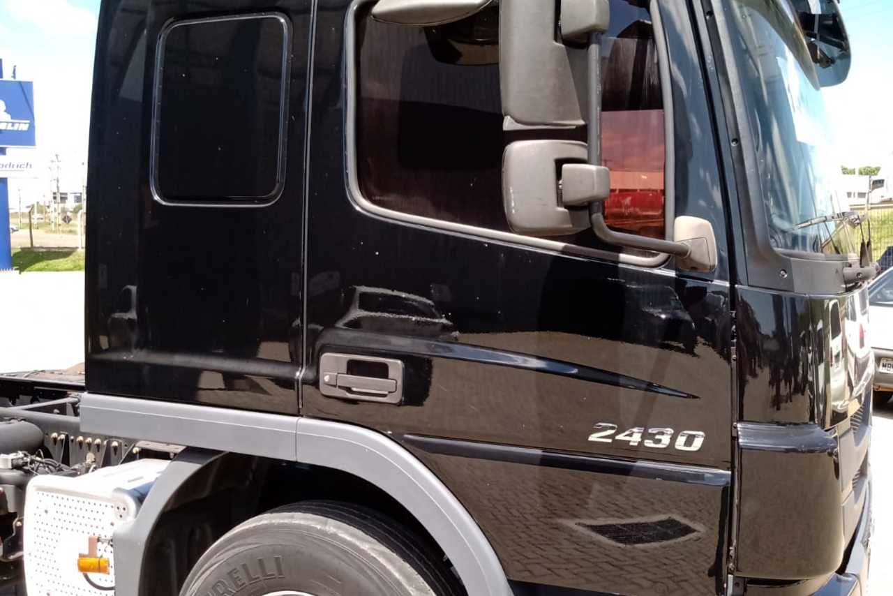 Mercedes Benz Atego 2430 - 14/14 7