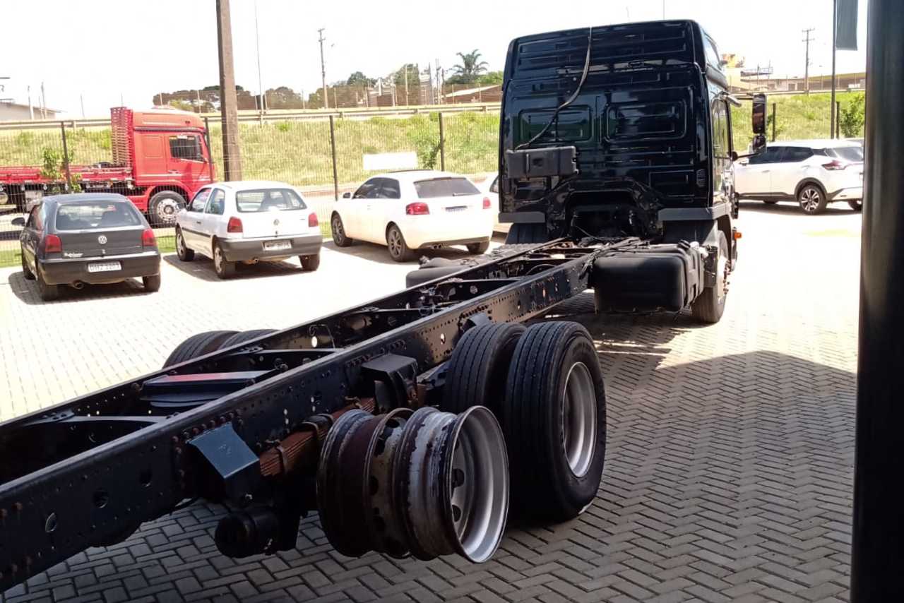 Mercedes Benz Atego 2430 - 14/14 11