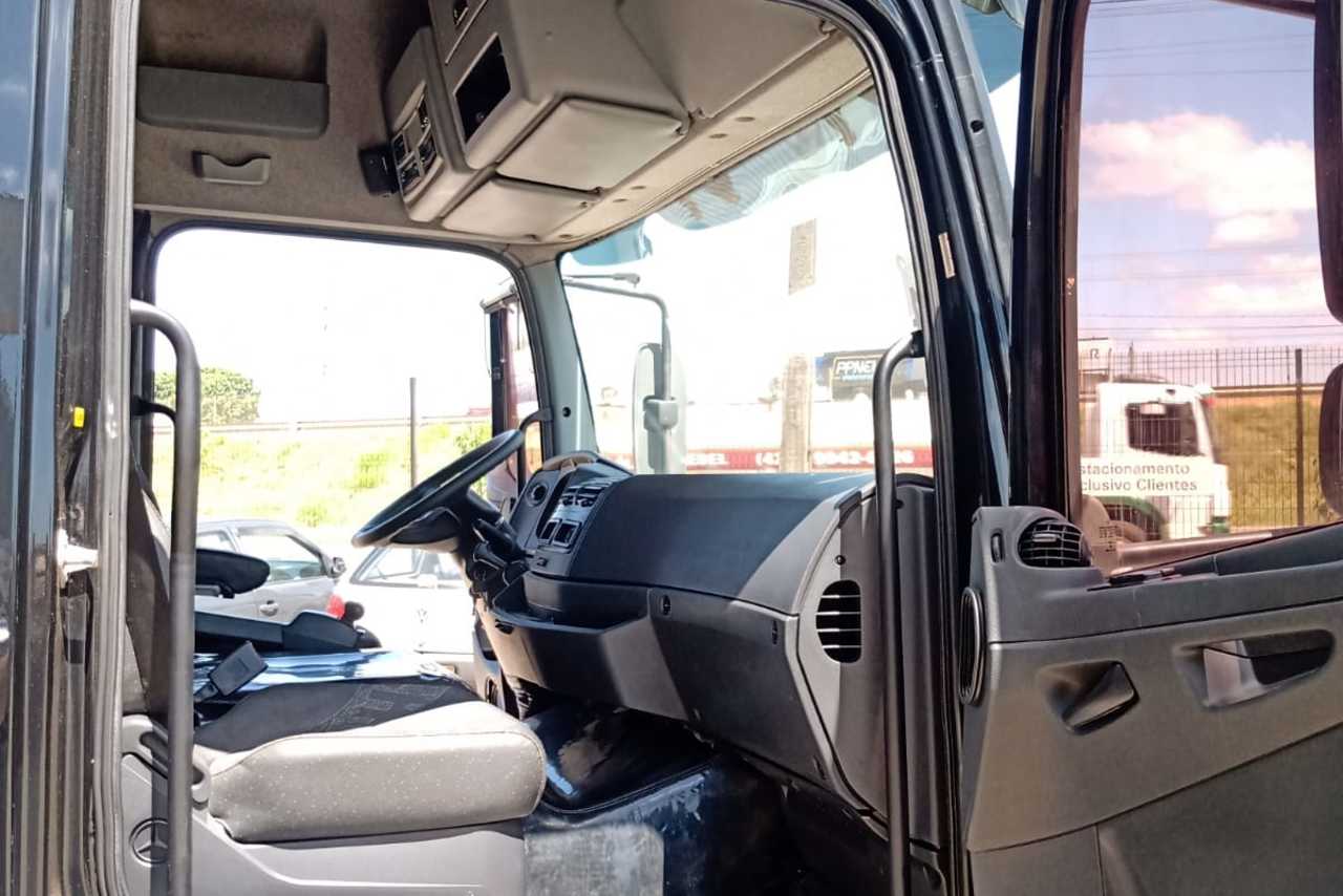 Mercedes Benz Atego 2430 - 14/14 15