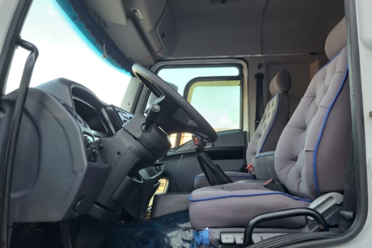 Ford Cargo1723 - 12/13 2