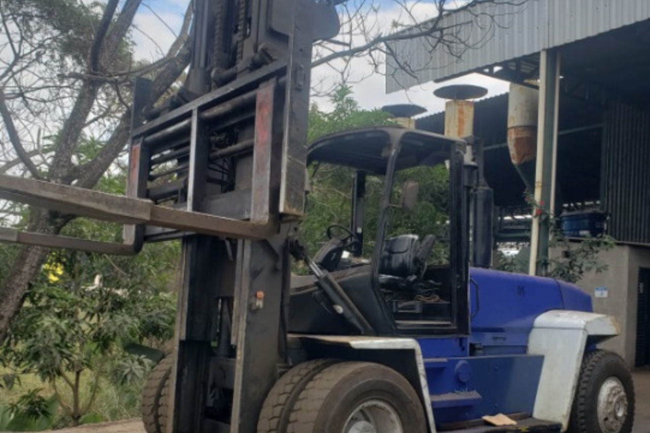 Hyster H360 - 06/06 3
