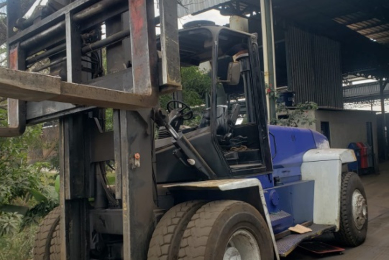Hyster H360 - 06/06 4