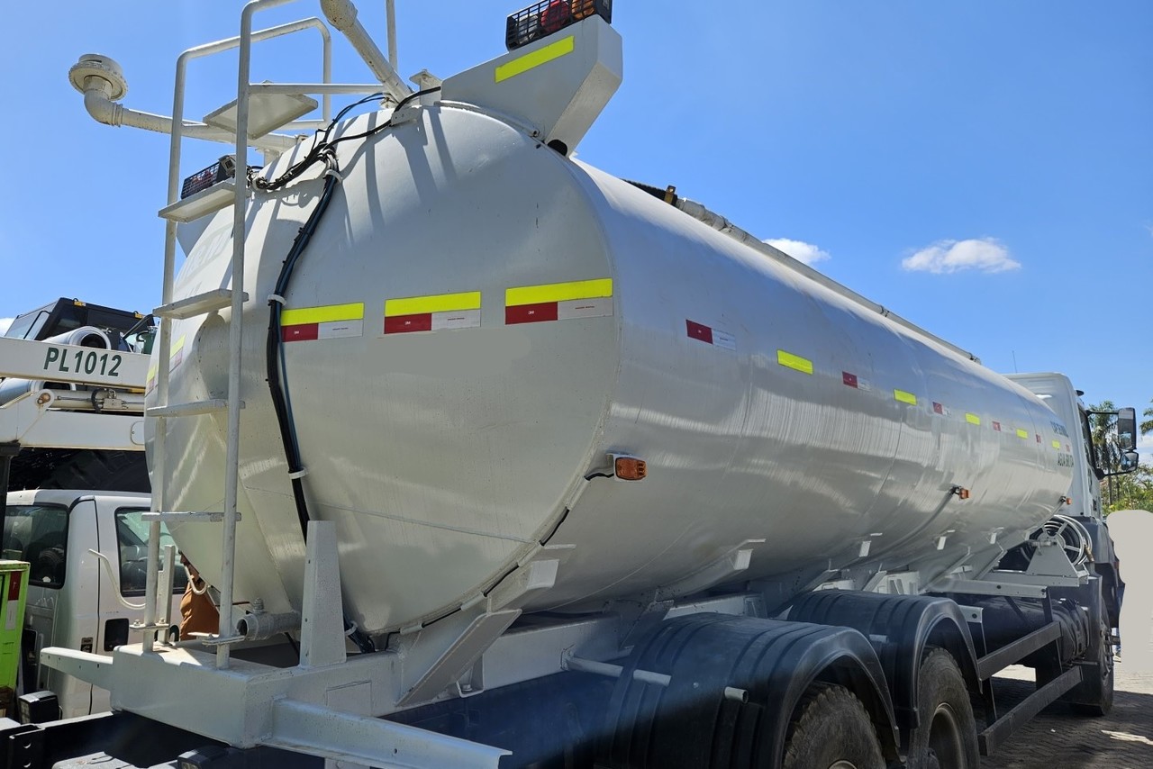 Mercedes Benz Axor 4144 - 11/11 7