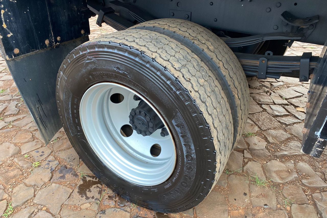 Ford Cargo816 - 12/13 10