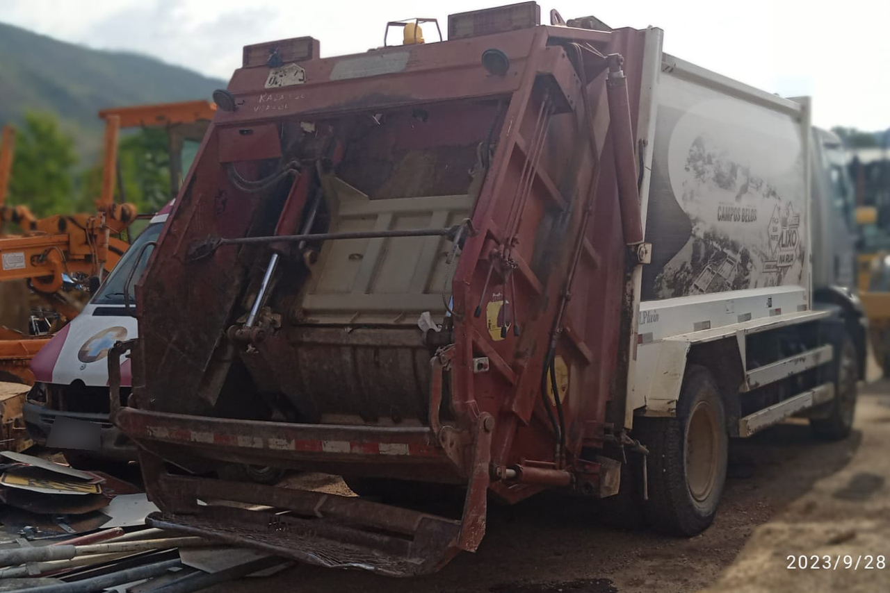 Ford Cargo1723 - 12/13 3