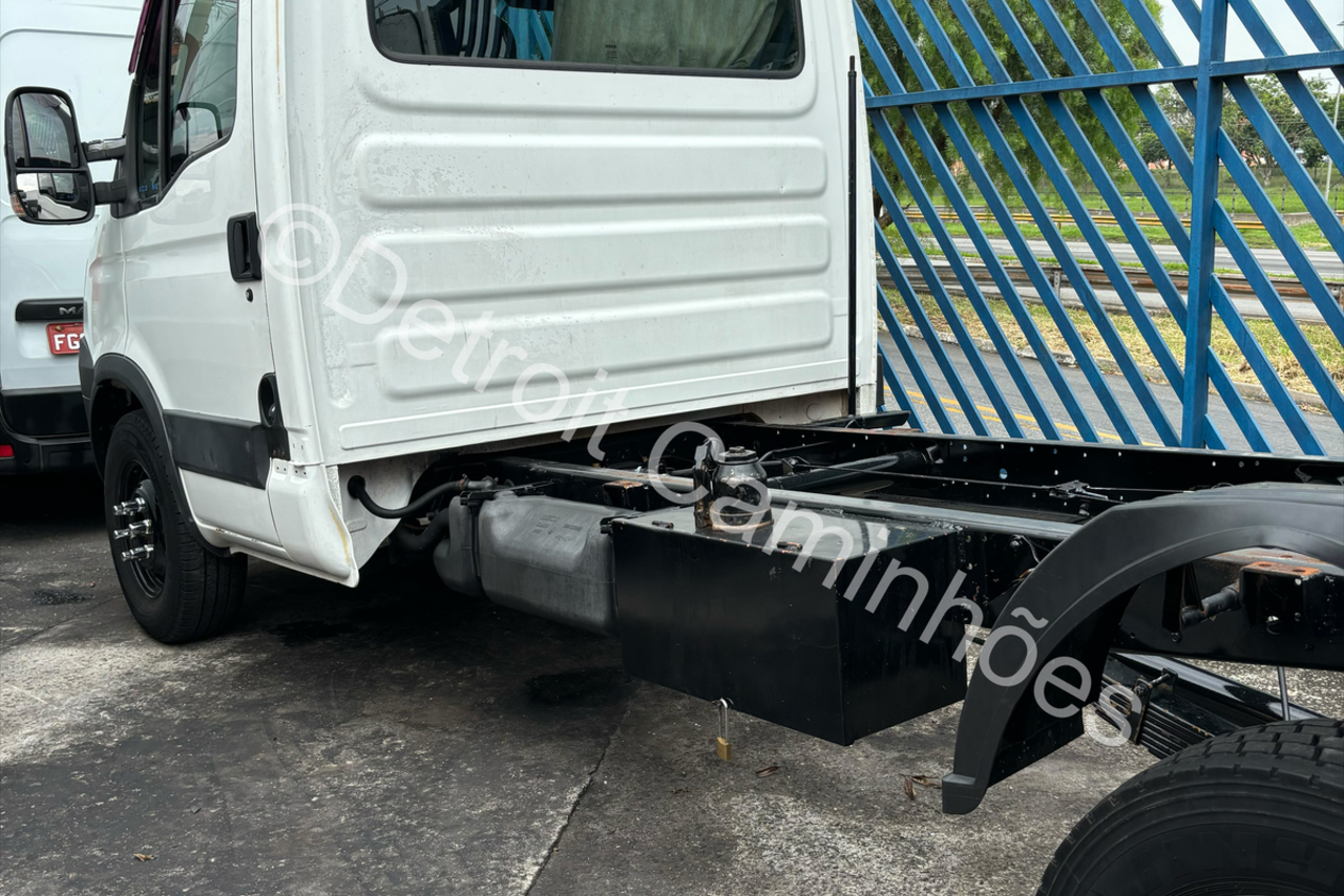 Iveco 35S14 - 13/13 10