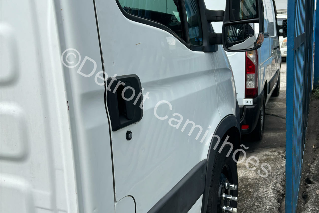 Iveco 35S14 - 13/13 12