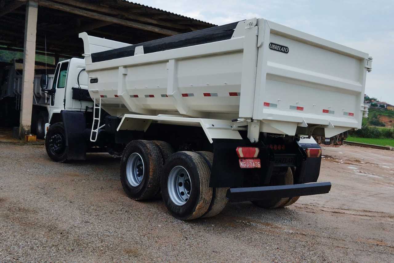 Ford Cargo2428 - 09/09 3
