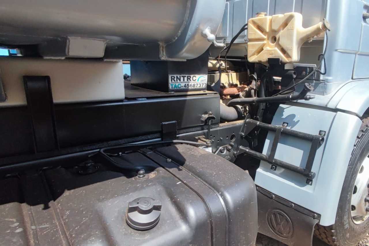 Volkswagen 23 220 - 04/05 2