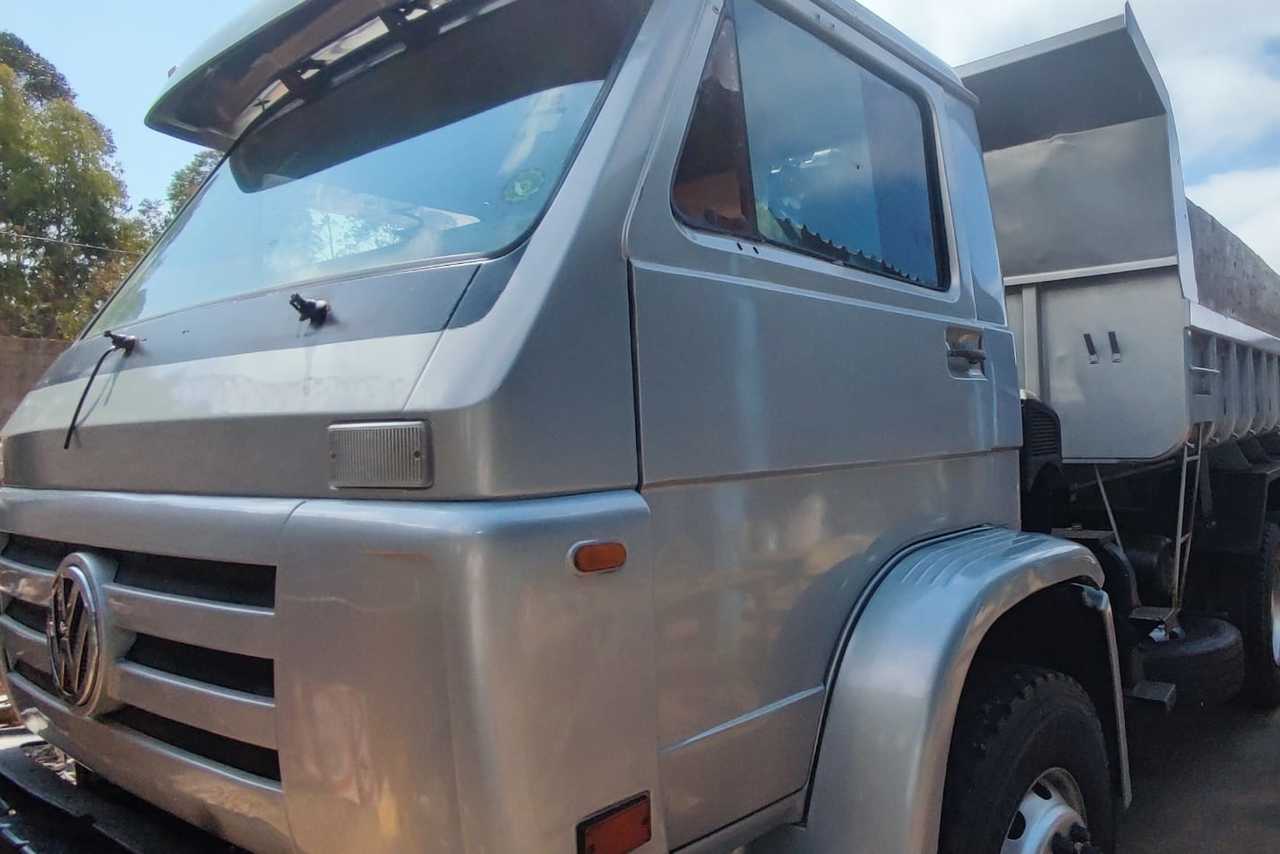 Volkswagen 23 220 - 04/05 3