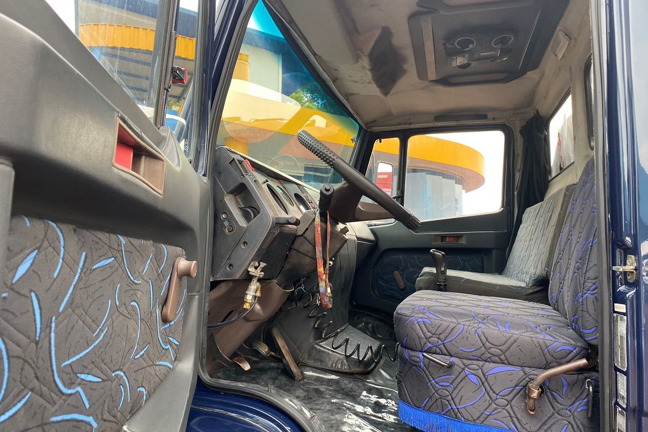 Mercedes Benz MB 1618 - 90/90 15